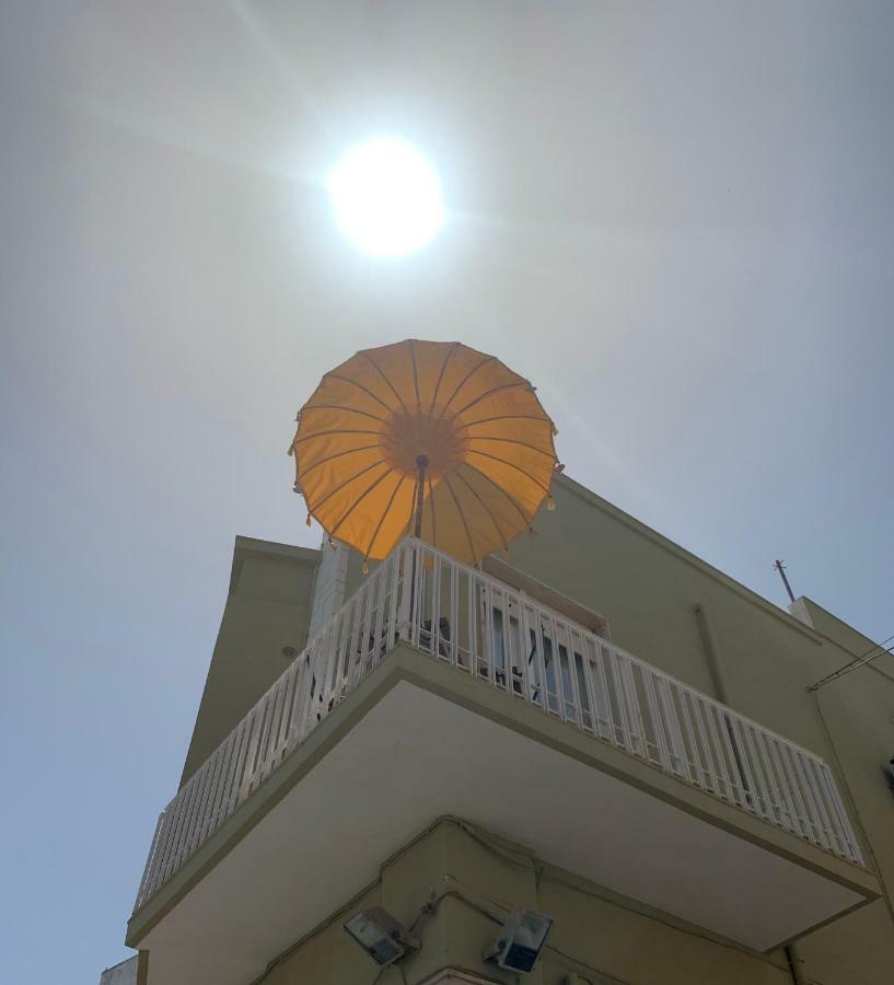 Don Gil Casa Vacanze Поліньяно-а-Маре Екстер'єр фото